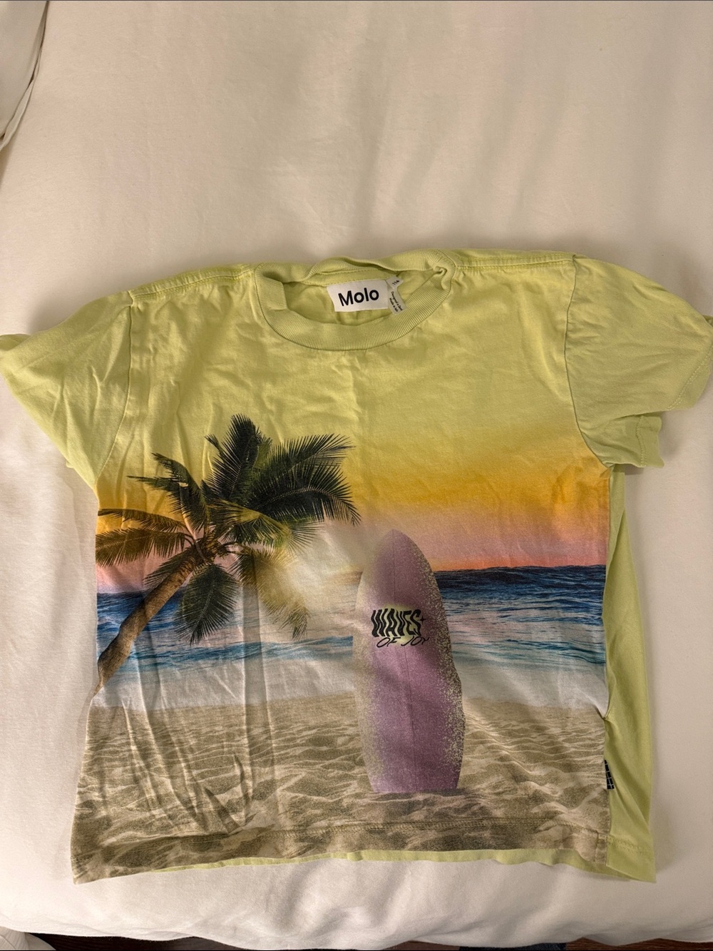 AMAZING LIMITED EDITION MOLO TEE SHIRT SIZE 6